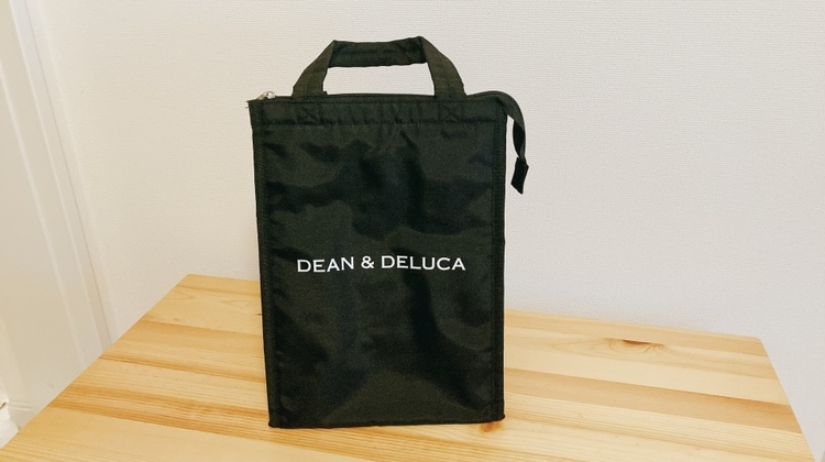 軽くて持ちやすい。毎日使いたくなる保冷バッグ｜DEAN&DELUCA