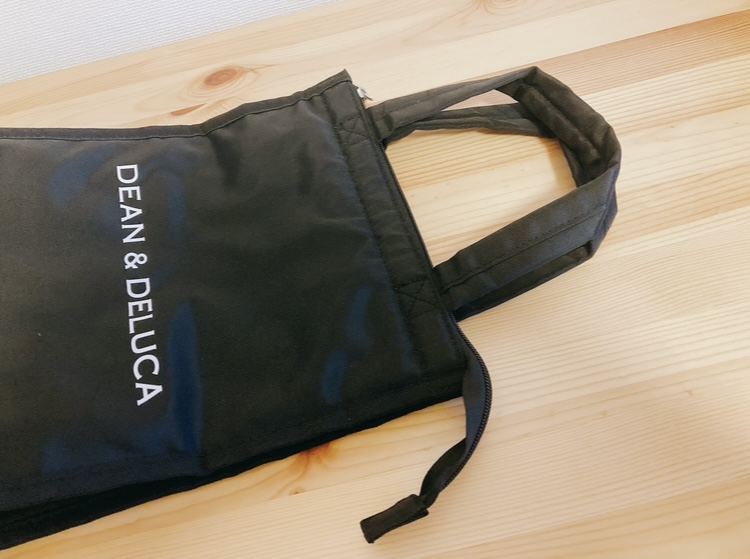 DEAN&DELUCAの保冷バッグ