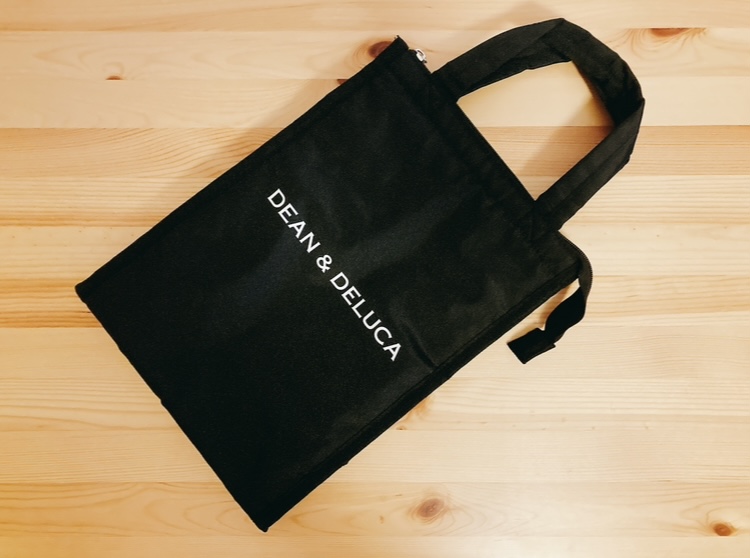 DEAN&DELUCAの保冷バッグ