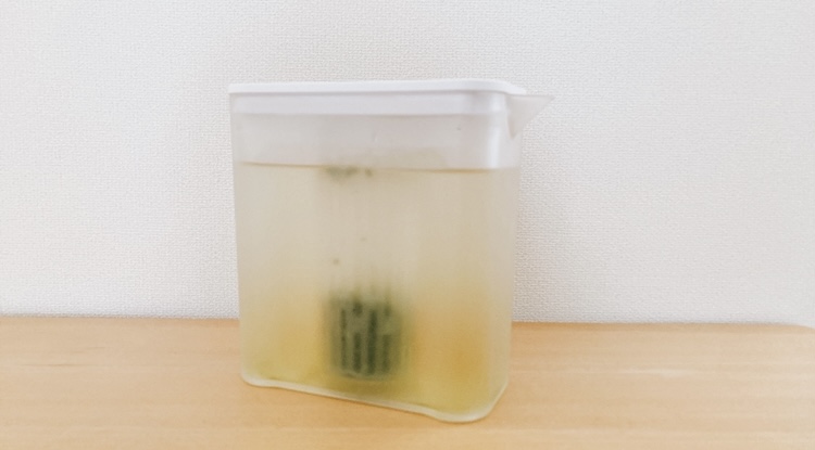 タワー 棚に入れられる冷水筒レビュー｜パッキンなし・食洗機可・茶葉そのままでラク
